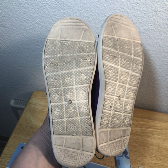 TOMS Girls Purple Slip On Canvas Loafers Green Trim Size Y3 Floor model … - Picture 5 of 6